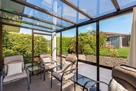 Photo of property in 29 Estuary Crescent, Fairfield, Dunedin, 9018