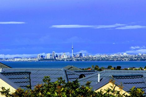 Photo of property in 147a Hobsonville Road, West Harbour, Auckland, 0618