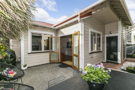 Photo of property in 37 Herald Street, Berhampore, Wellington, 6023
