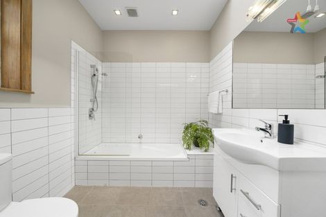 Photo of property in 75 Pilmuir Street, Hutt Central, Lower Hutt, 5010