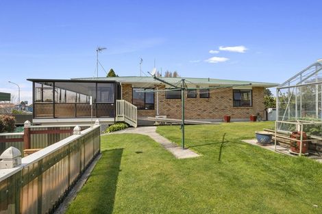 Photo of property in 5 Whakapaki Street, Urenui, 4375