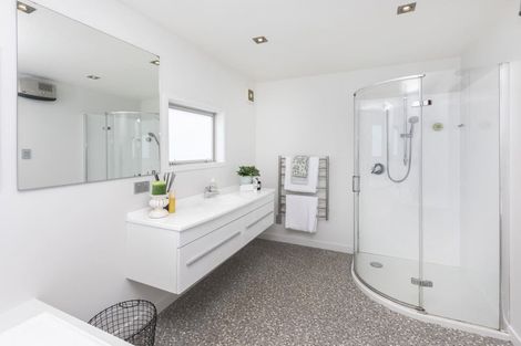 Photo of property in 1 Hanover Place, Ilam, Christchurch, 8041