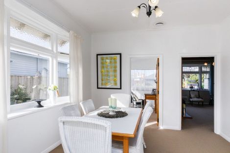 Photo of property in 41 Beresford Street, Takaro, Palmerston North, 4410