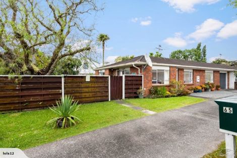 Photo of property in 1/65 Glendale Road, Glen Eden, Auckland, 0602