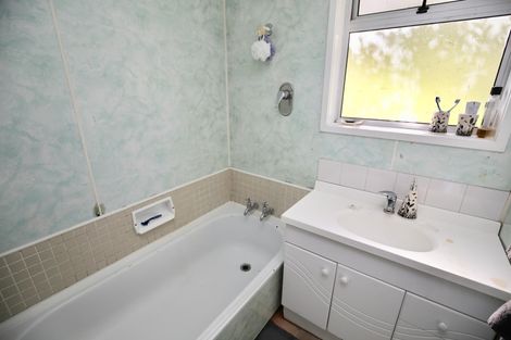 Photo of property in 6 Meadows Lane, Huntly, 3700