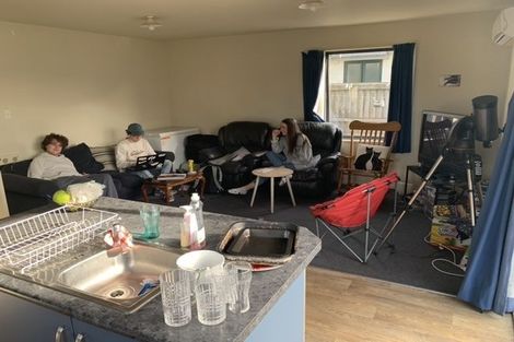 Photo of property in 100 Elizabeth Street, Riccarton, Christchurch, 8041