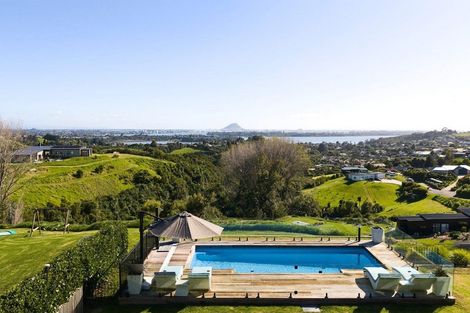 Photo of property in 23 Te Auhi Way, Welcome Bay, Tauranga, 3112