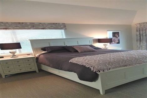 Photo of property in 76 Mount Pleasant Road, Mount Pleasant, Christchurch, 8081