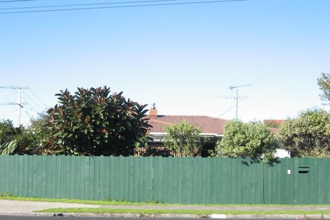 Photo of property in 134 Weymouth Road, Manurewa, Auckland, 2102