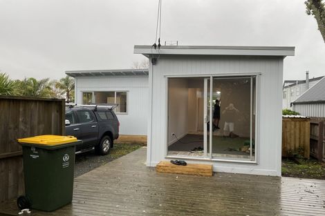 Photo of property in 6 Wakelin Road, Beachlands, Auckland, 2018