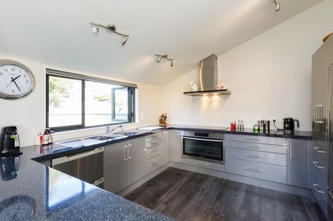 Photo of property in 27 Abby Road, Fitzherbert, Palmerston North, 4410