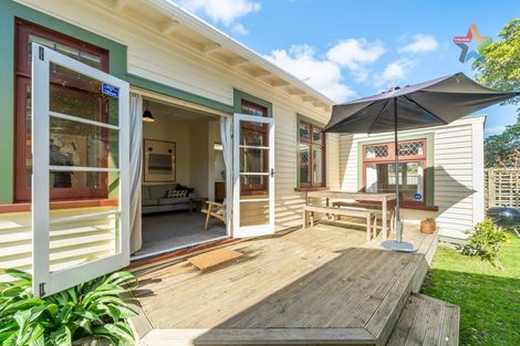 Photo of property in 17 Pirie Crescent, Moera, Lower Hutt, 5010