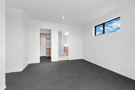 Photo of property in 13 Viv Green Place, Pokeno, 2402