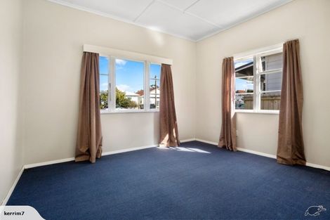 Photo of property in 7 Huia Street, Petone, Lower Hutt, 5012