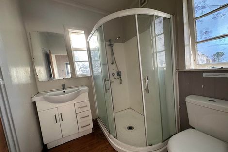 Photo of property in 39 East Street, Petone, Lower Hutt, 5012