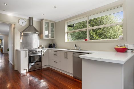 Photo of property in 18 House Avenue, Mangere Bridge, Auckland, 2022