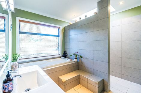 Photo of property in 16 Oak Street, Orari, Geraldine, 7992