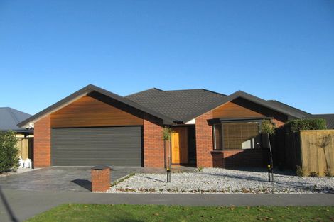 Photo of property in 3 Providence Place, Redwood, Christchurch, 8051