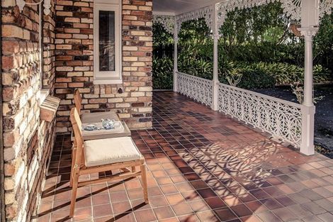 Photo of property in 15 Norwood Road, Bayswater, Auckland, 0622