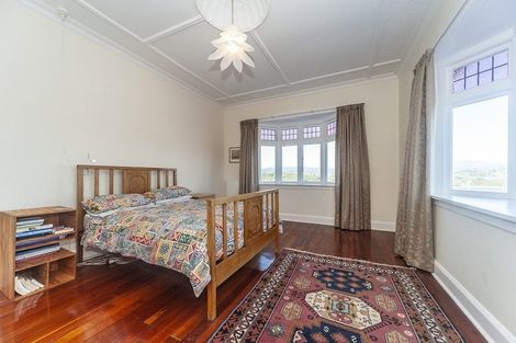 Photo of property in 19 Overtoun Terrace, Hataitai, Wellington, 6021