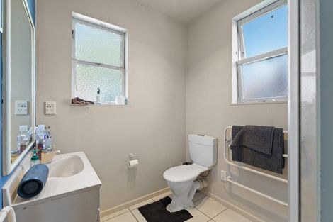 Photo of property in 94 Forest Lake Road, Forest Lake, Hamilton, 3200