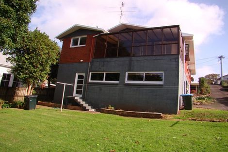 Photo of property in 2/17a Rowan Road, Epsom, Auckland, 1023