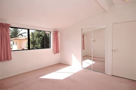 Photo of property in 1/11 Macleans Road, Bucklands Beach, Auckland, 2014