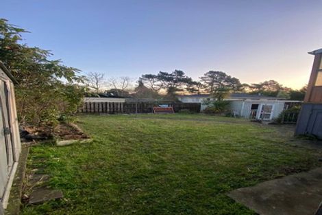Photo of property in 99 Archmillen Avenue, Pakuranga Heights, Auckland, 2010