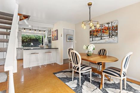 Photo of property in 3 Fielding Crescent, Farm Cove, Auckland, 2012