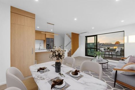 Photo of property in 28d Walker Road, Point Chevalier, Auckland, 1022