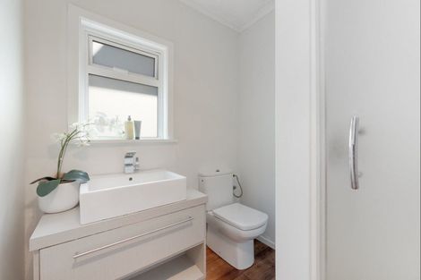 Photo of property in 87a Valley Road, Mount Maunganui, 3116