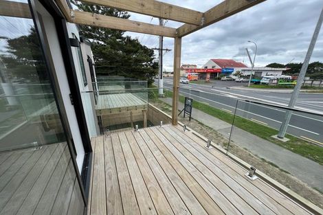 Photo of property in 1b Matakohe Road, Westgate, Auckland, 0814