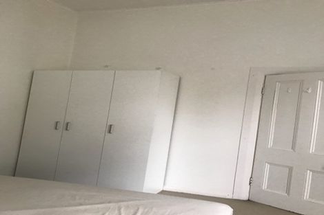 Photo of property in 1 Kenwyn Terrace, Newtown, Wellington, 6021