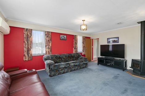 Photo of property in 23 Denver Grove, Totara Park, Upper Hutt, 5018