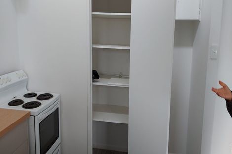 Photo of property in 5 Iris Place, Clendon Park, Auckland, 2103