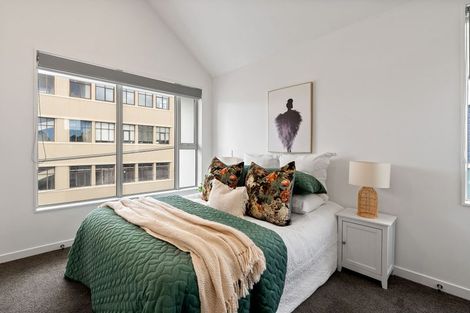 Photo of property in 2/30 Pirie Street, Mount Victoria, Wellington, 6011