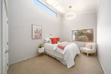 Photo of property in 4 Handly Grove, Churton Park, Wellington, 6037