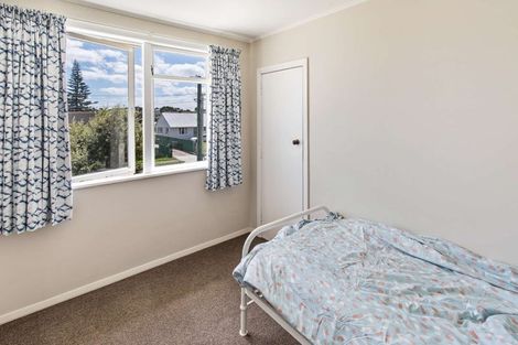 Photo of property in 26-28 Matipo Street, Castlecliff, Whanganui, 4501