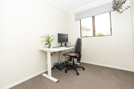 Photo of property in 6 Deborah Place, Dinsdale, Hamilton, 3204