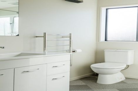 Photo of property in 23 Heyders Road, Spencerville, Christchurch, 8083