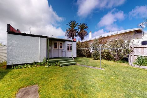 Photo of property in 7 Pharazyn Street, Gonville, Whanganui, 4500