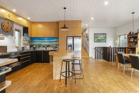 Photo of property in 21 Primrose Street, Raglan, 3225