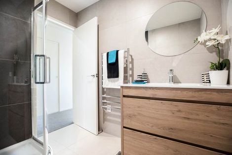 Photo of property in 1/66 Seymour Road, Sunnyvale, Auckland, 0612