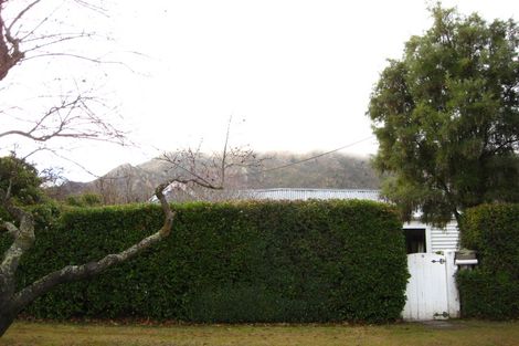 Photo of property in 11 Anglesea Street, Arrowtown, 9302