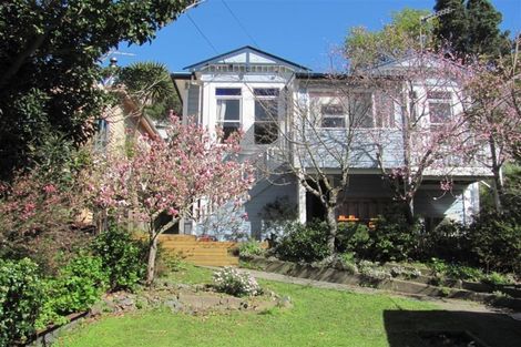 Photo of property in 2 Melrose Crescent, Melrose, Wellington, 6023