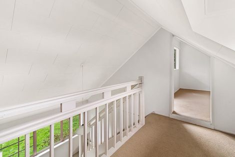 Photo of property in 10 Waitawa Place, Lynmore, Rotorua, 3010