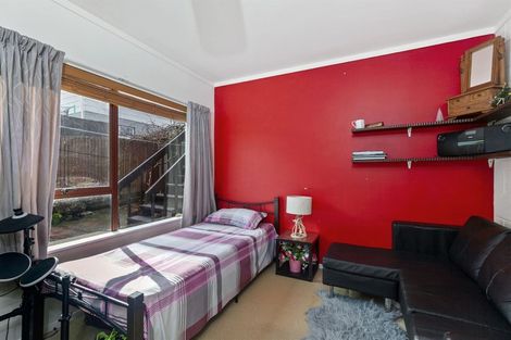 Photo of property in 2/45 Monarch Avenue, Hillcrest, Auckland, 0627