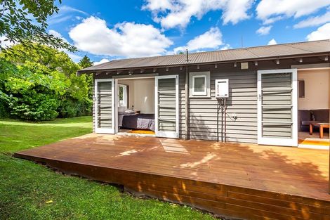 Photo of property in 3 Miles Place, Awapuni, Palmerston North, 4412