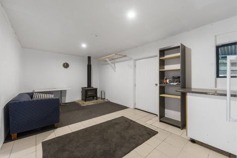 Photo of property in 40 Avalon Crescent, Fernhill, Queenstown, 9300