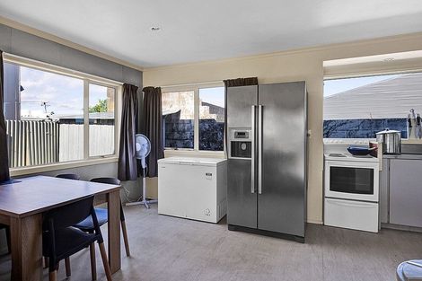 Photo of property in 4 Tannahill Street, Hawera, 4610